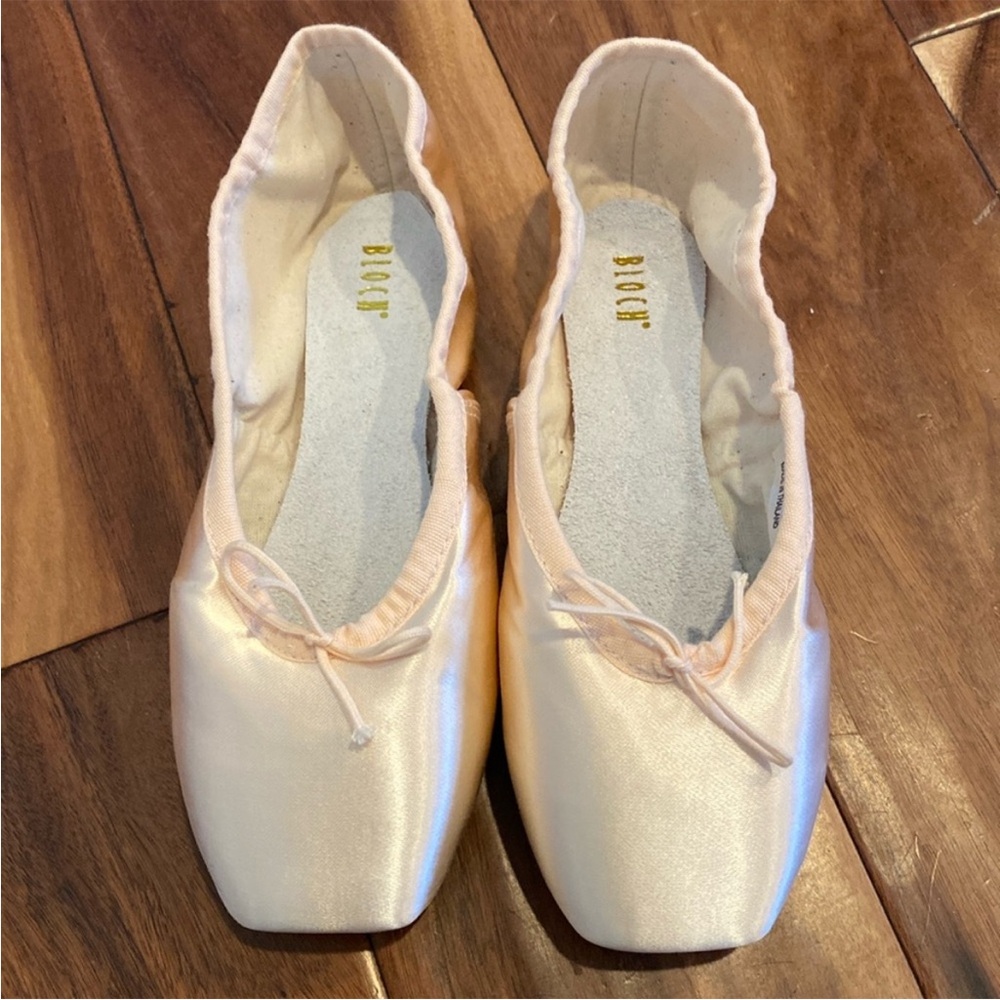 NEW! BLOCH Ballet Suprima Pink Satin European Balance Pointe Shoes Size 4